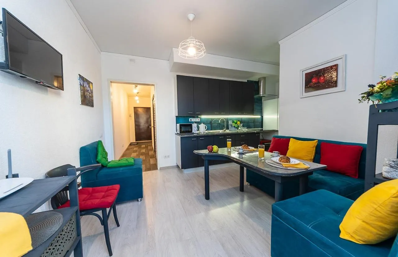 Apartment Уютная Квартира У Озера Возле Метро Ukraine